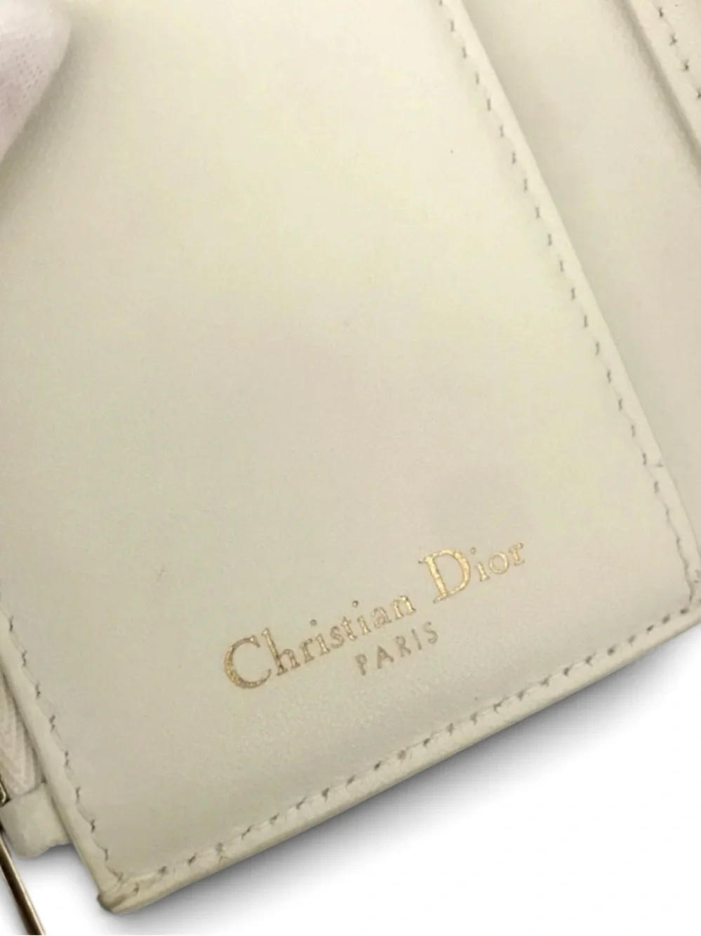 ✨🛍️ Christian Dior Pink and Cream Leather 30 Montaigne Compact Wallet